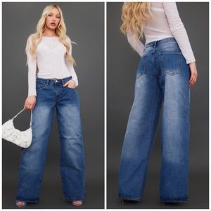 NEW PRETTYLITTLETHING DENIM Low Rise Faded Boyfriend Jeans Wide Leg Size 2